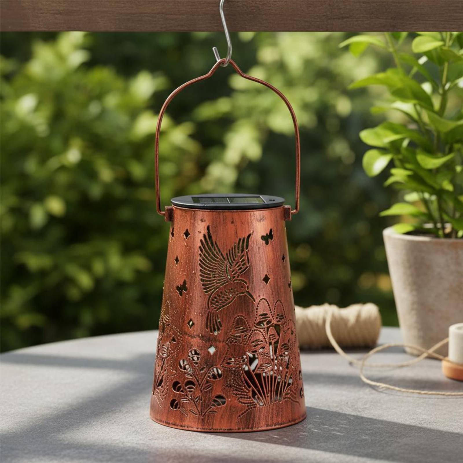 Floral Garden Lantern Pattern  - Outdoor Power For Lights ulasan dan harga